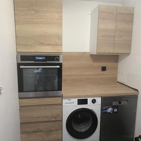 סלון-דה-פרובנס Plein Centre Ville Appartement מראה חיצוני תמונה